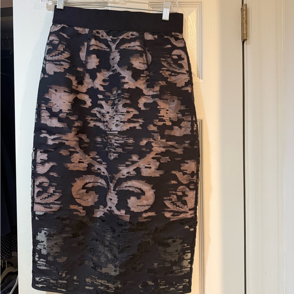 Milly Black and Pink Patterned Pencil Skirt